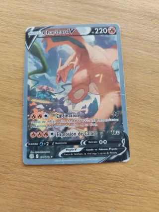 Charizard V Pokémon Card