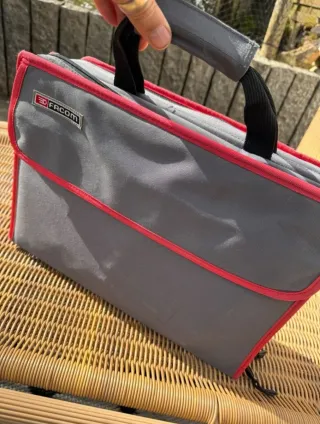 Bolsa de herramientas de Falcon con herramientas i