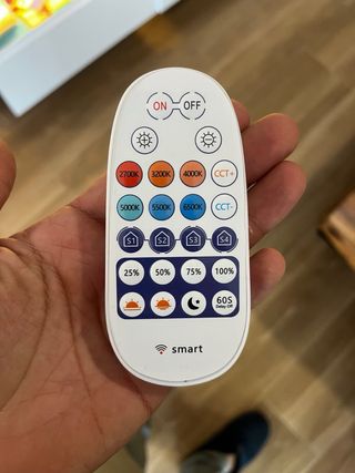 Mueble TV moderno diseño madera y blanco