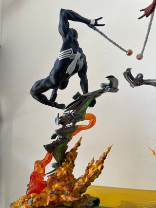 Set Statue Spider-Man e Aliante Goblin