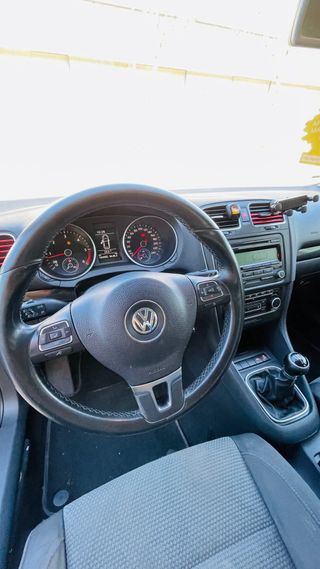 VW Golf 6 1.6 TDI Bluemotion