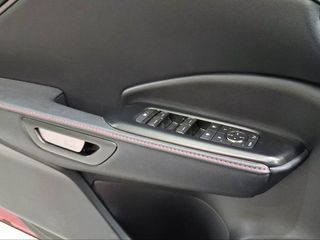Lexus LBX 1.5 136cv HEV Elegant+