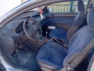 Peugeot 206 2002