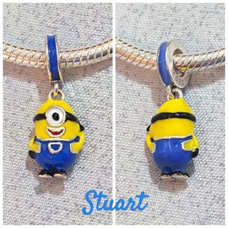 Charm Stitch, Minion, Nenas, Susu, Mario, Dora y P