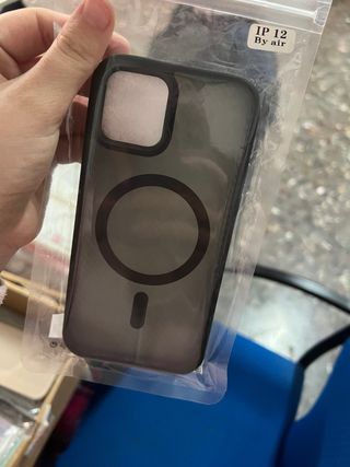 Custodia iPhone 12 Trasparente Nera