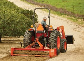 TRACTOR KIOTI DK20