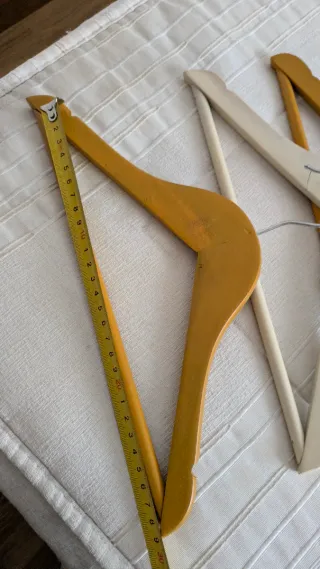 33 Perchas Infantiles Plástico
