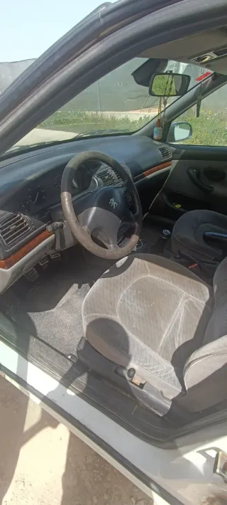 Peugeot 406 2001