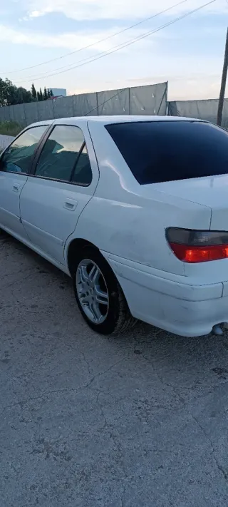 Peugeot 406 2001