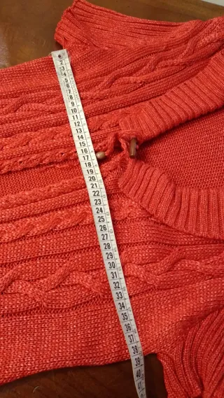 Cardigan estivo in seta rosso