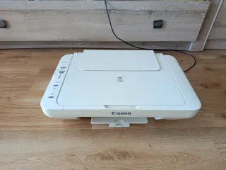 Impresora Canon MG3051,sin tinta