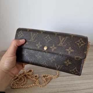 Bolso Cartera Louis Vuitton con Cadena Dorada