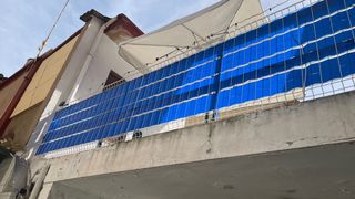 Tela de ocultación y termosellable azul