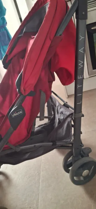 Passeggino Chicco Liteway rosso
