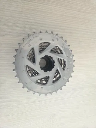 Cassette SRAM RED AXS 12V 10-33t