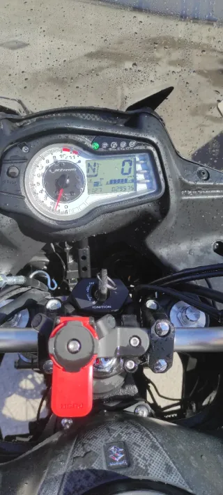 Suzuki V-Strom 650 Adventure Moto