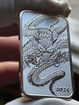 Plata Dragón 2025 Onza