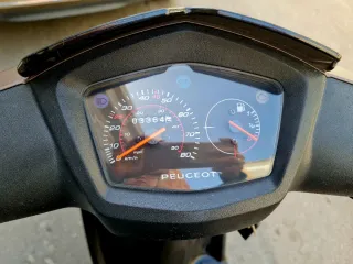 Peugeot Kisbee 49cc Scooter Automática