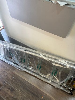 Amig - Escalera Plegable con 7 peldaños