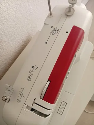 Máquina de coser Brother CS10  semi profesional