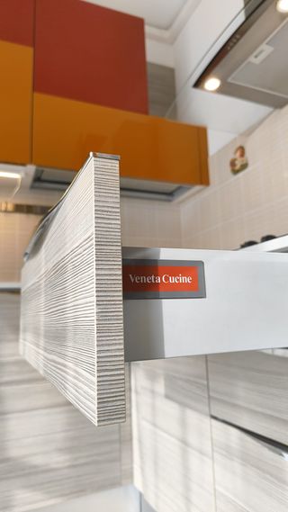 Cucina Veneta Cucine Arancione e Rossa