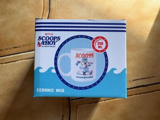 Caneca Stranger Things Scoops Ahoy