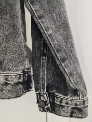 Giubbotto jeans uomo nero strappato XL