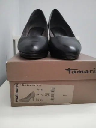 Zapatos de tacón negros Tamaris T42