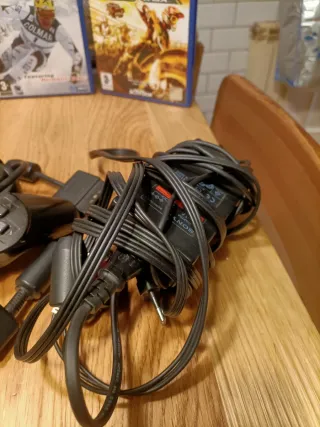 Consola PlayStation 2 Negra + Juegos