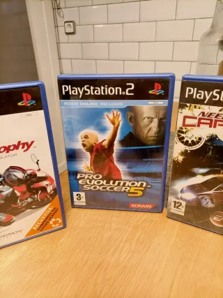 Consola PlayStation 2 Negra + Juegos