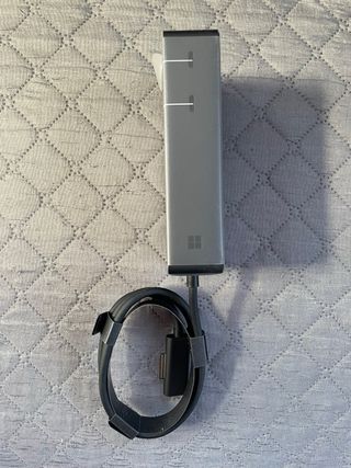 Microsoft Surface Dock 2