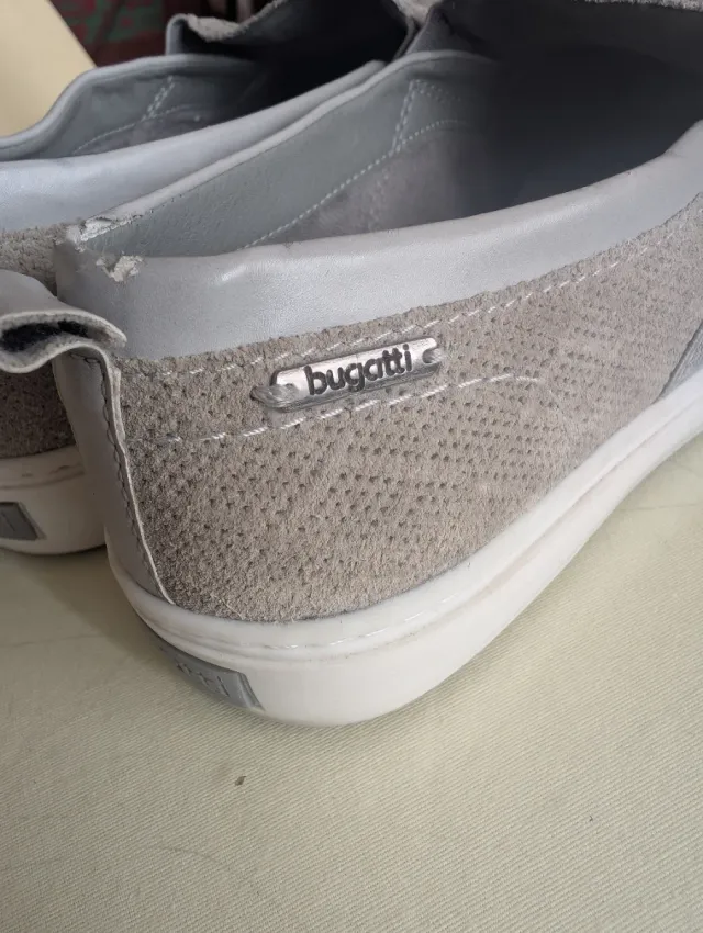 Mocasines Bugatti Beige/Gris Talla 38