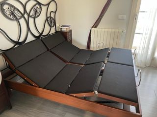 Cama articulada doble con mandos inalámbricos