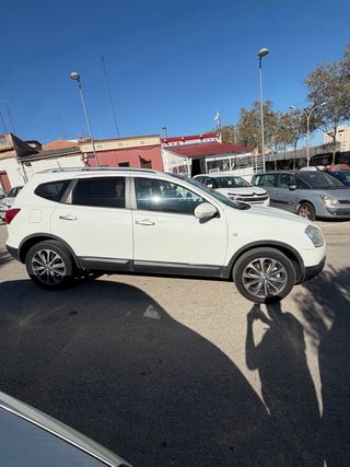 Nissan Qashqai+2 2009