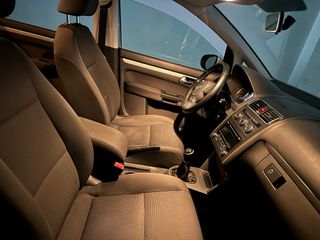 Volkswagen Touran 1.6 tdi 7 plaza