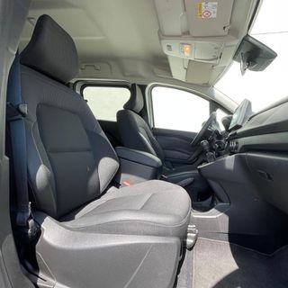 Renault Kangoo 2025