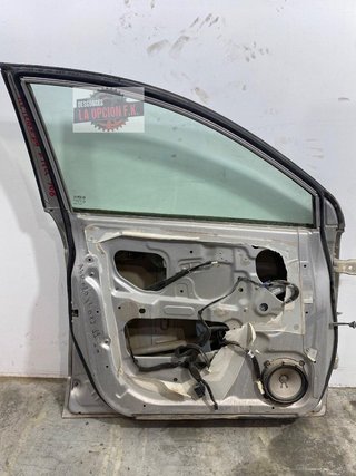 PUERTA DELANTERA IZQUIERDA Chevrolet Captiva (2006->)