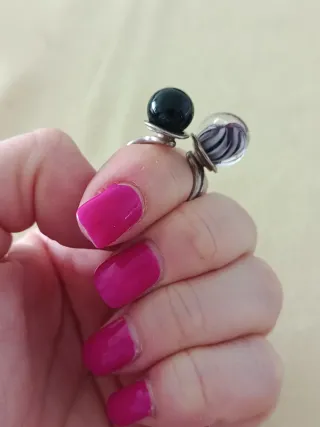 Anillo cristal negro y morado