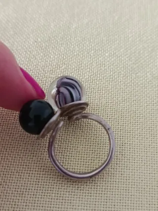 Anillo cristal negro y morado