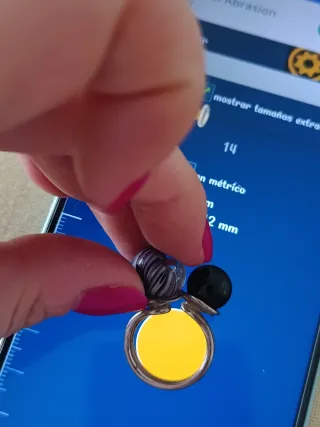 Anillo cristal negro y morado