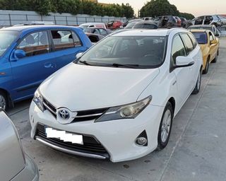 Luz interior toyota auris touring sports 420733