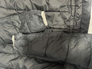 Chaqueta Ellesse Negra con Capucha