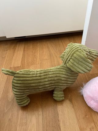 Lote de 4 peluches: perro, unicornio, conejo y per