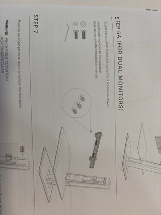 Escritorio Elevable Blanco para 2 pantallas.