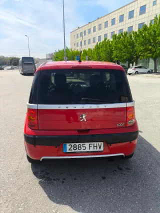 Peugeot 1007 2006