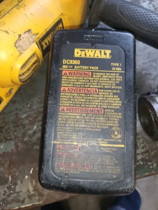 Radial Dewalt 36V