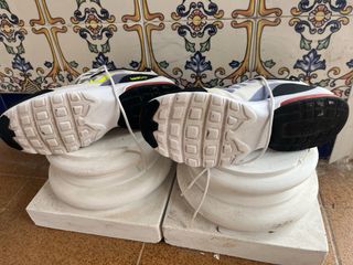 Zapatos Nike Air Max VG-R Negros y Blancos