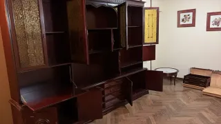 Regalo. Mueble de salón. Desmontado