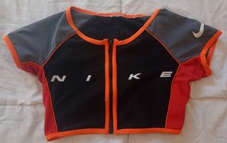 Top sportivo Nike