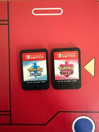 Pack Pokémon Espada y Escudo Nintendo Switch